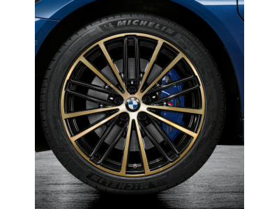 BMW M Performance 19 Inch Complete Wheel and Tire set Style 635 M V-Spoke, Night Gold 36115A2AF10