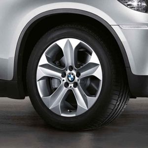 BMW 19" Style 232 Winter Complete Wheel and Tire Set (Rear)/Front 10/10 and on 36112211336