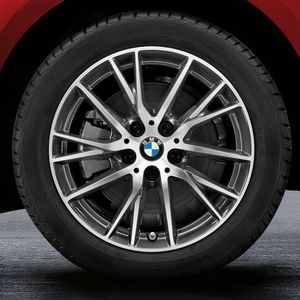 BMW 17 Inch Style 489 Cold Weather Wheel and Tire Set 36112471501