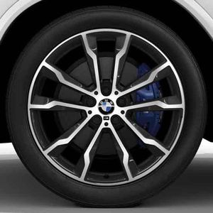 BMW 20" Style 699M Winter Complete Wheel and Tire Set 36110003064