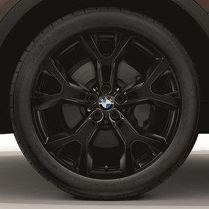 BMW Winter Complete Wheel & Tire Set, Style 752, Black 36112462586