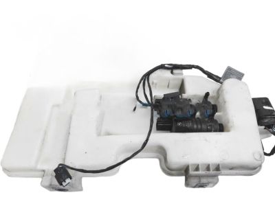 BMW X5 Washer Reservoir - 61667162588