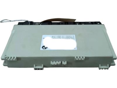 BMW 61357943766