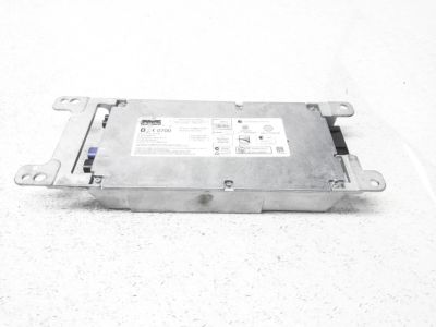 BMW 84102447926